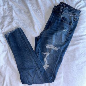 American Eagle Super High Rise Jegging size 2SHORT